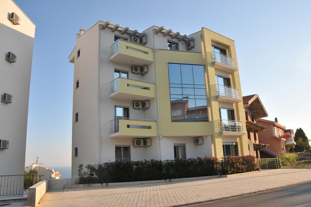 Apartments Ambassador Ούλτσιν Εξωτερικό φωτογραφία